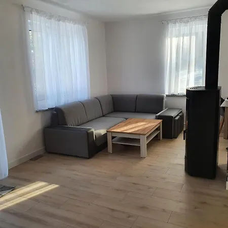 Dom Bialka Zdroj 샬레 스클라르스카포렘바