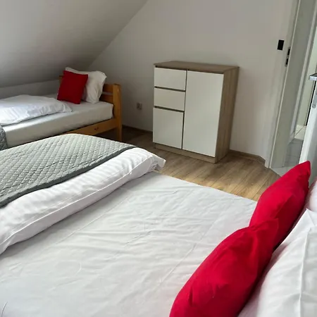 Dom Bialka Zdroj シャレー *